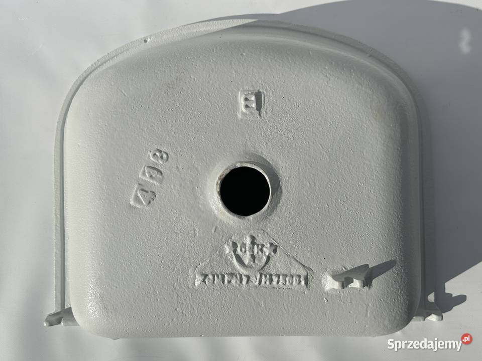 PIĘKNY STARY ZLEW ŻELIWNY Z PRLu PRL Dekoracje ogrodowe Bielawa