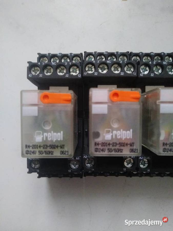 Przekaźnik Relpol GZT4 5 z gniazdamiNowe Poznań