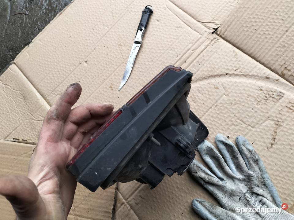 LAMPA TYŁ TYLNA LEWA VW VENTO 1H5943111B Kamień-Kolonia