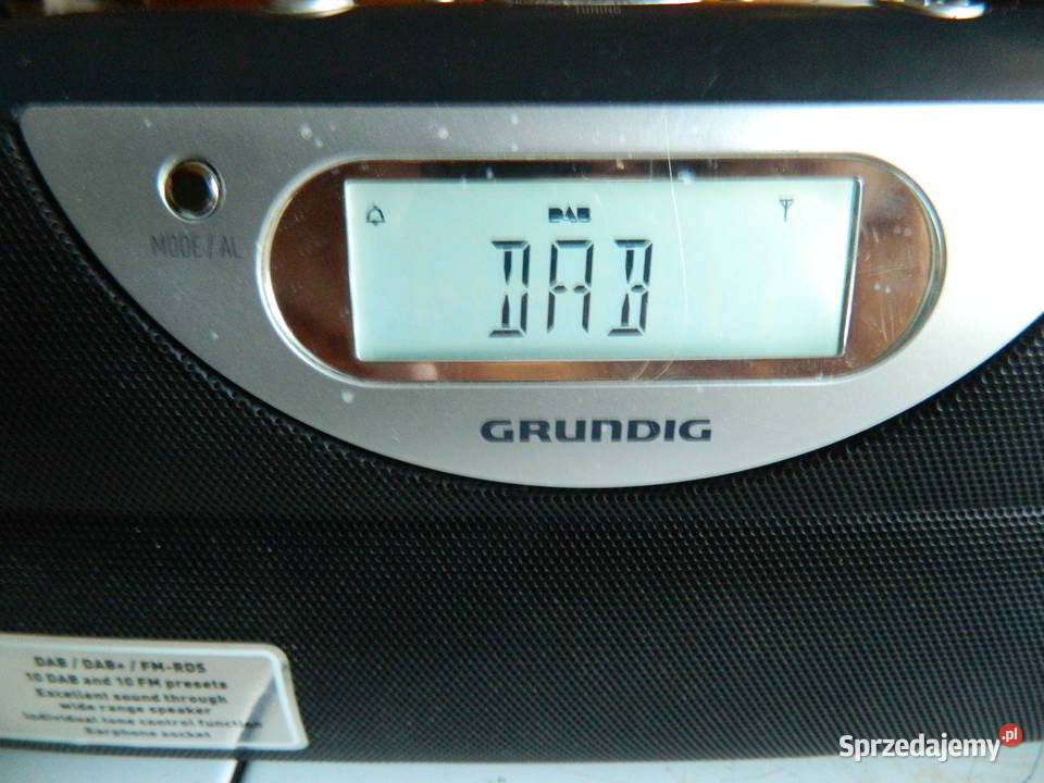 SPRZEDAM RADIO GRUNDIG Z DAB I PROGRAMATOREM Biała
