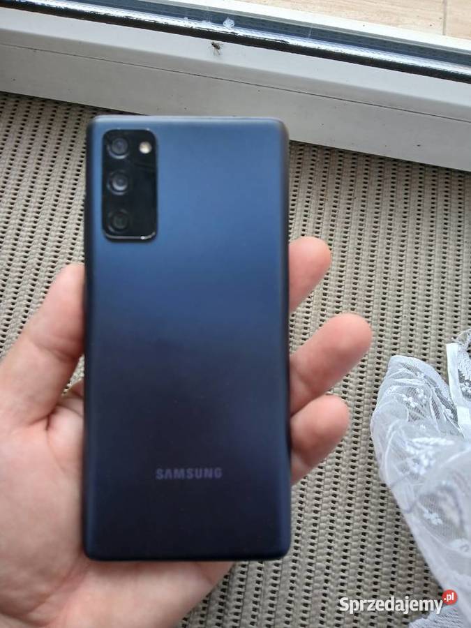 Samsung s20 FE Pudełko 1 wlasciciel stan obudowy Sandomierz