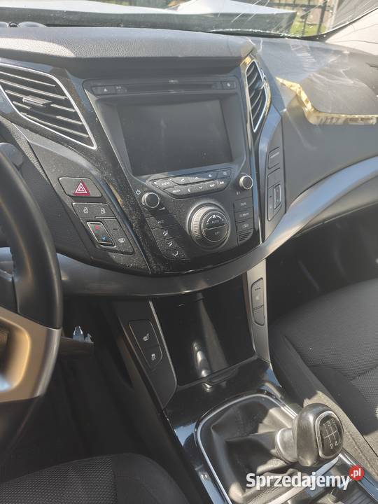 Hyundai i40 16 GDI 2013 kolizji Strzelce Opolskie