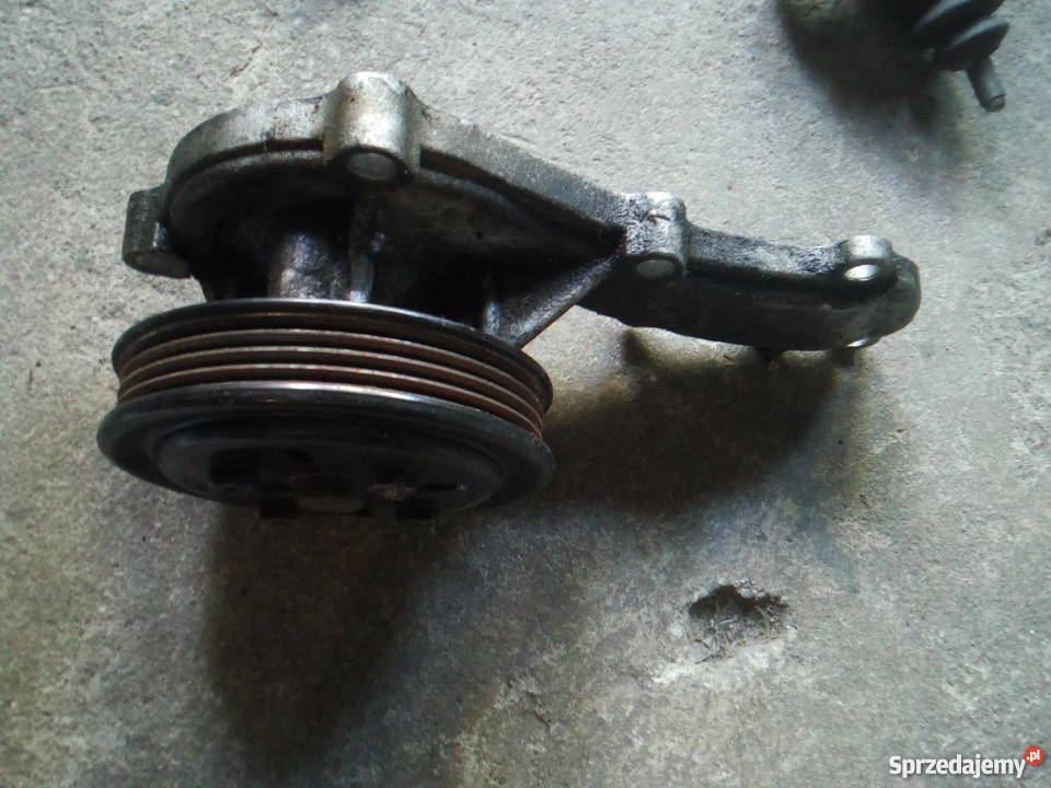 POMPA WODY NISSAN PRIMERA P12 18B 16V Rok produkcji 2002 Bielsk Podlaski