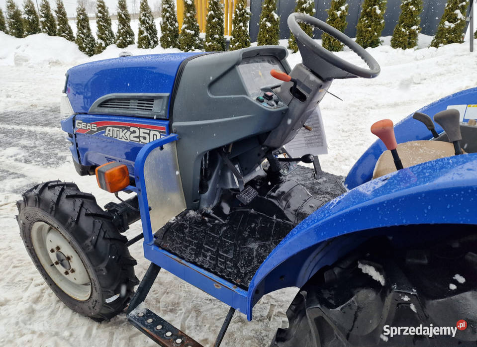 Iseki ATK 250 ciągnik japoński sadowniczy w Lniska