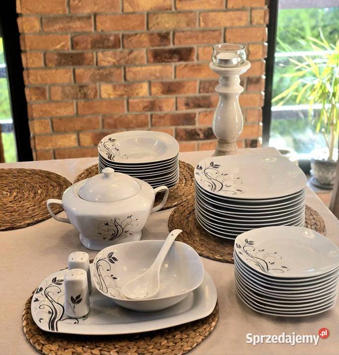 Serwis obiadowy 43el vc442 vc460 drzewa Serwisy sprzedam