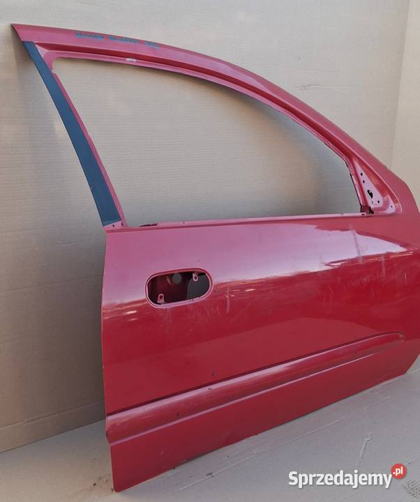 NISSAN ALMERA N16 DRZWI PRAWY PRZÓD PRAWE osobowe Motoryzacja Bieleń
