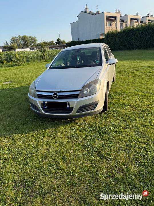 Opel Astra nieuszkodzony podkarpackie Rzeszów