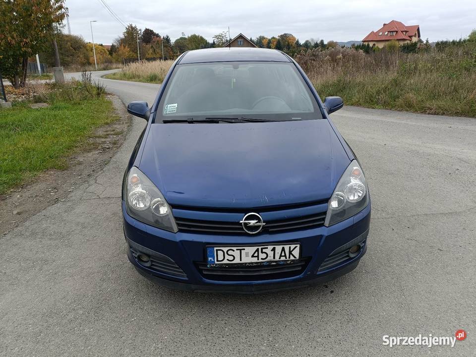 Opel Astra h benzynka 16 ważne opłaty 1600cm3