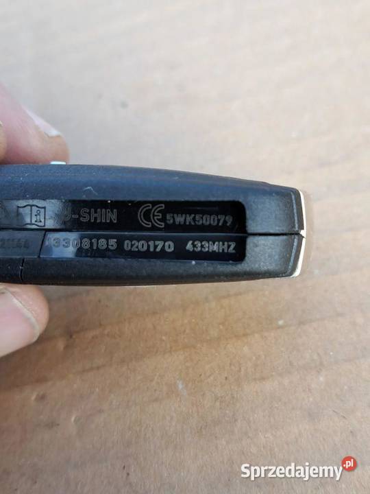 Kluczyk Opel ASTRA J 13308185 433MHZ 5WK50079