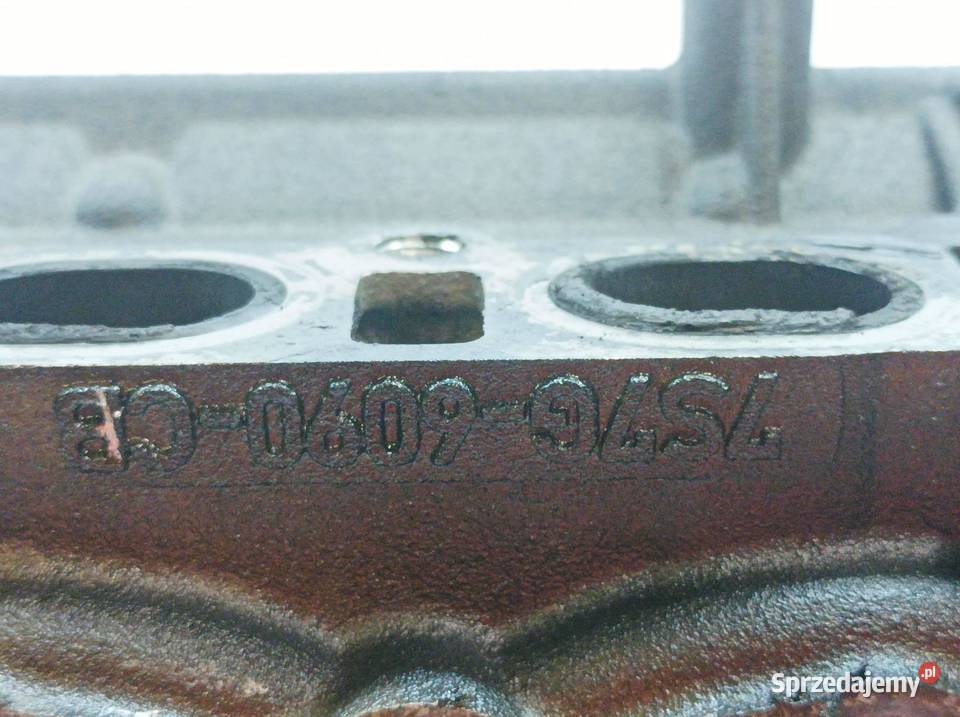 GŁOWICA KOMPLETNA 7S7G6090CB Q4NRA 16 16V Ford Głowice cylindrów sprzedam