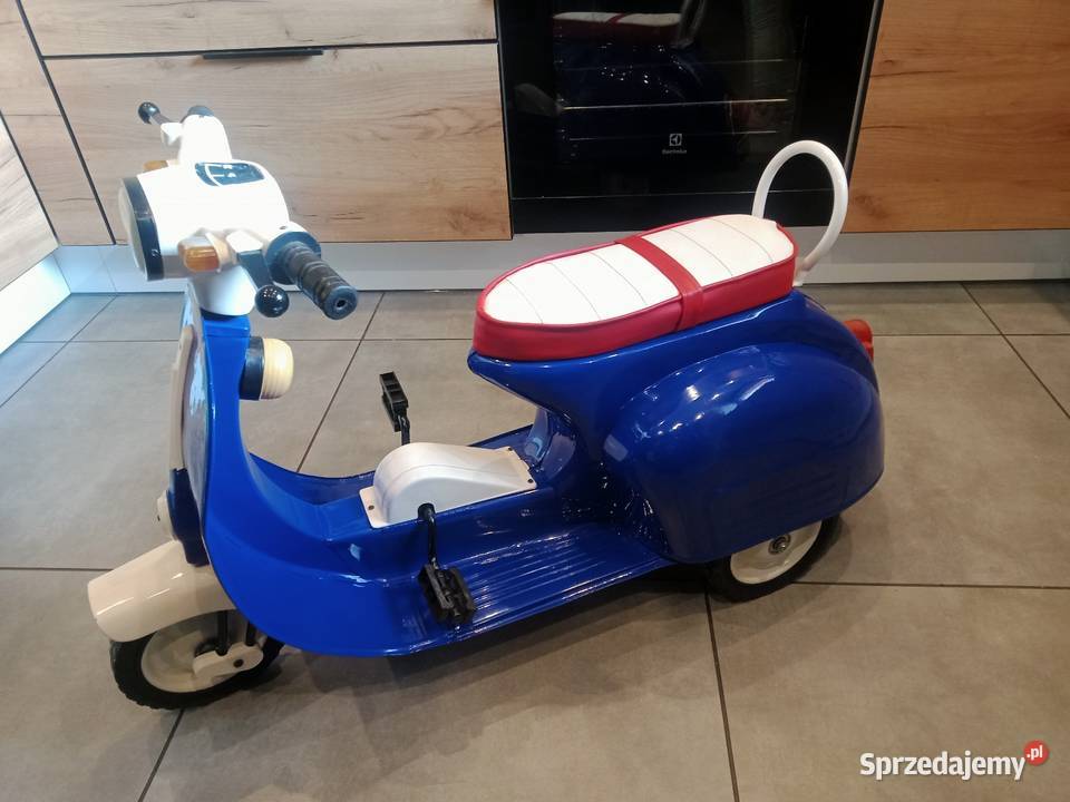 Young Lion 1960 Vespa kroszka metalowy skuter na Samochody i pojazdy Dąbcze