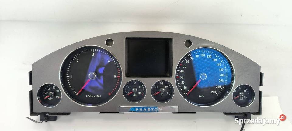 LICZNIK ZEGAR VOLKSWAGEN PHAETON 3D0920882N