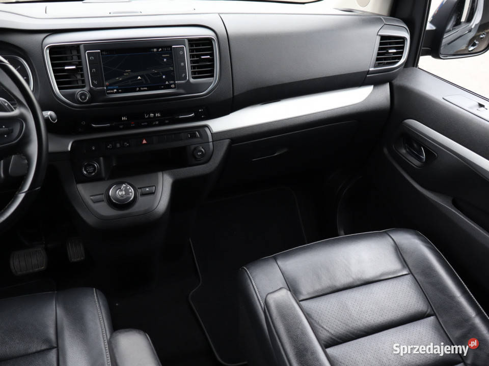 Peugeot Traveller 20 BlueHDi isofix Bielany Wrocławskie