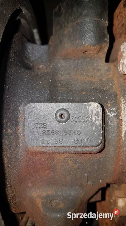 Uszkodzony silnik 62094 case CS korbowód głowica Silnik i osprzęt Do ciągników Przedecz