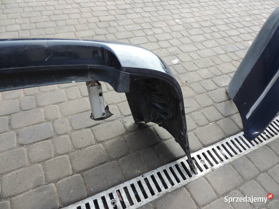 ZDERZAK TYŁ AUDI A4 B5 FL KOMBI LY5K małopolskie