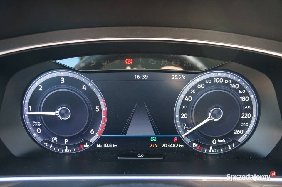 Volkswagen Tiguan 20 TDI CR 190 4x4 Virtual sprowadzony Tiguan Nowy Sącz