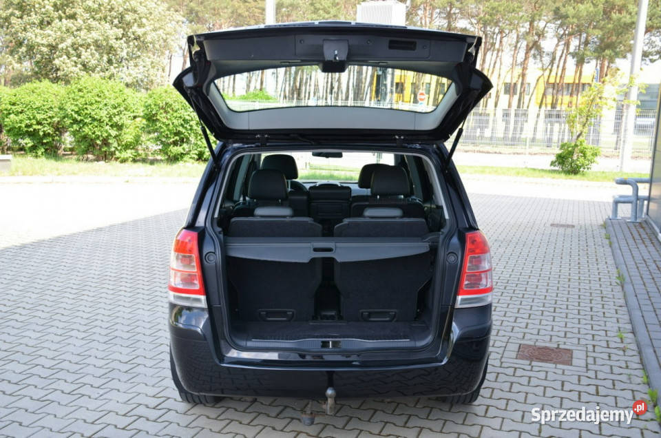 Opel Zafira Czarna Cosmo Opłacona 18i Lift Zafira Kutno