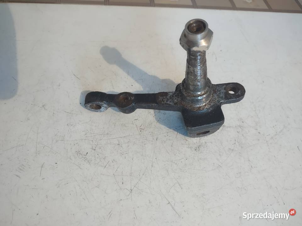 FIAT 126 P ZWROTNICA STARY TYP PRAWA NOWA Świdnik