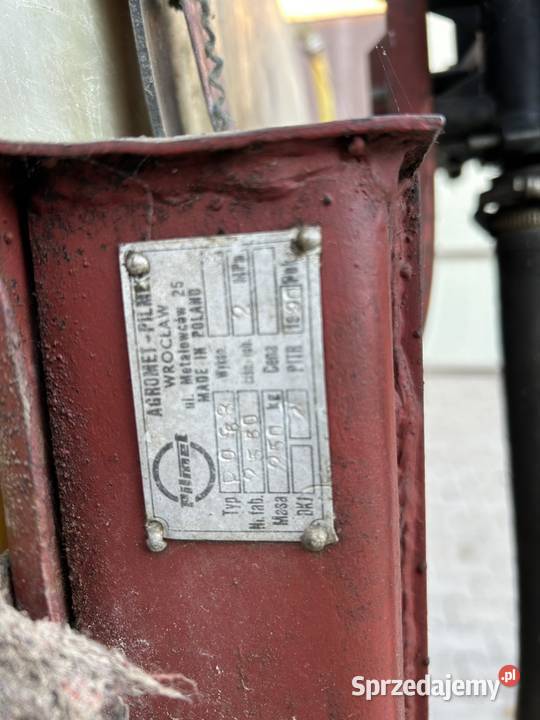 Opryskiwacz 12m 300l półmetek Jarochów