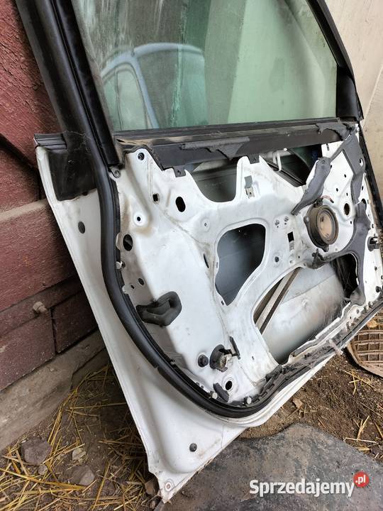 AUDI A6C6 A6 C6 DRZWI BIAŁE LEWY PRZÓD KIEROWCY lubelskie