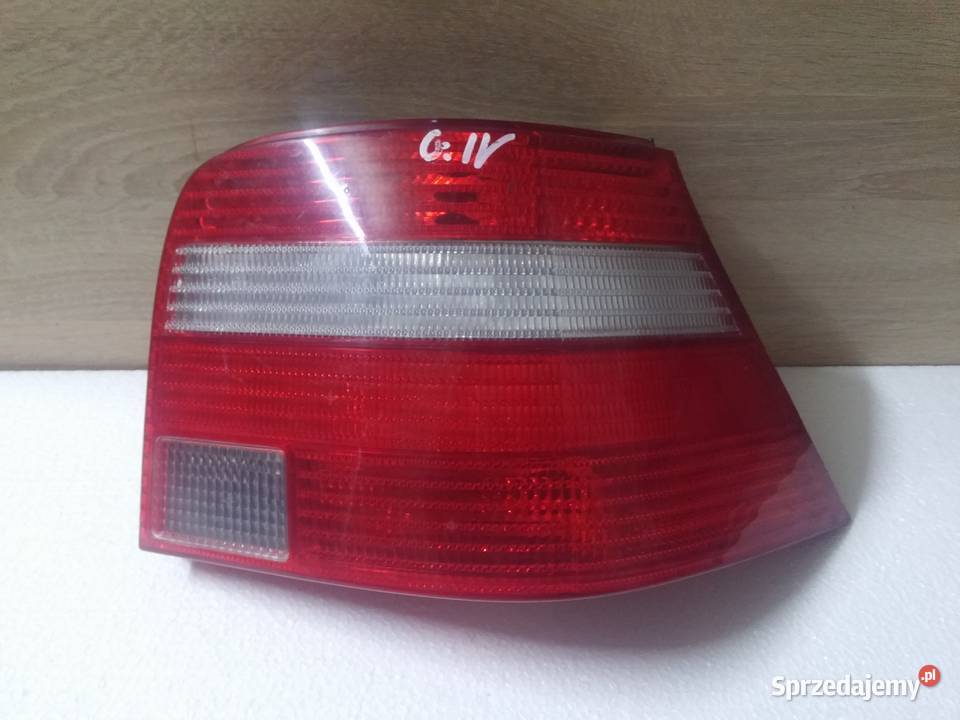 VW Golf IV Lampa Tył 1J6495096 BA Skomielna Biała