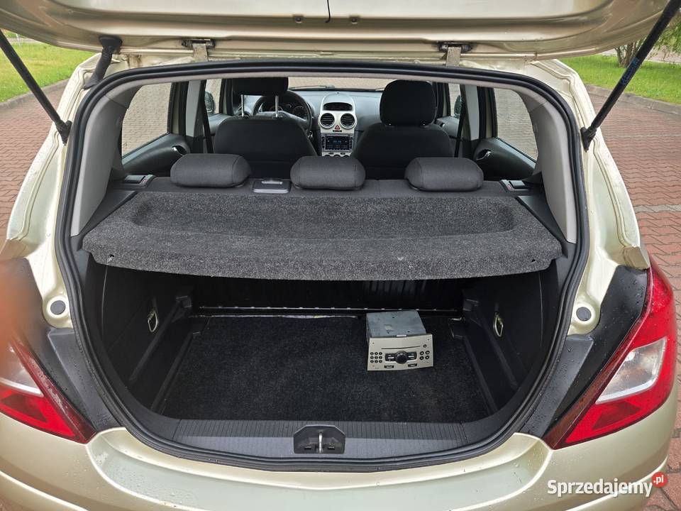 Opel Corsa D 12 benzyna 2009 Łódź sprzedam
