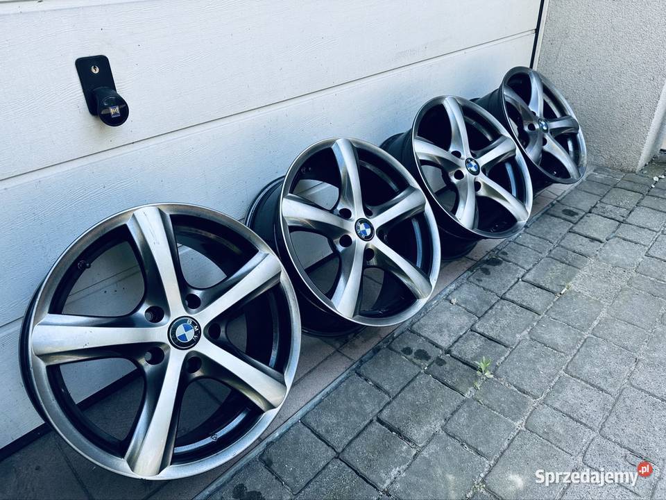 Felgi Aluminiowe 17 Oryginal Bmw komplet 4 Opony i felgi Wrocław
