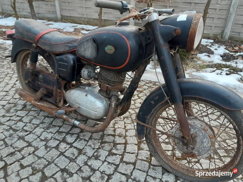 Pannonia T1 Tlf z 1962 roku z dokumentami świętokrzyskie