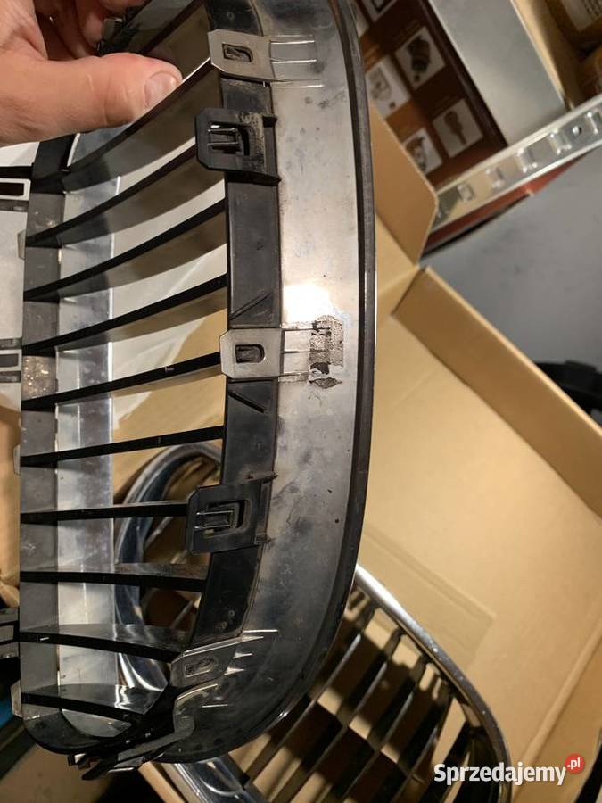 BMW E6061 nerki grill lewa i prawa