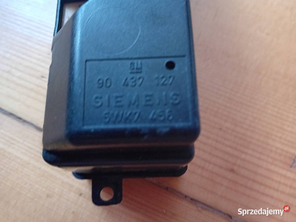 Wyświetlacz wielofunkcyjny do Opel Corsa B Astra