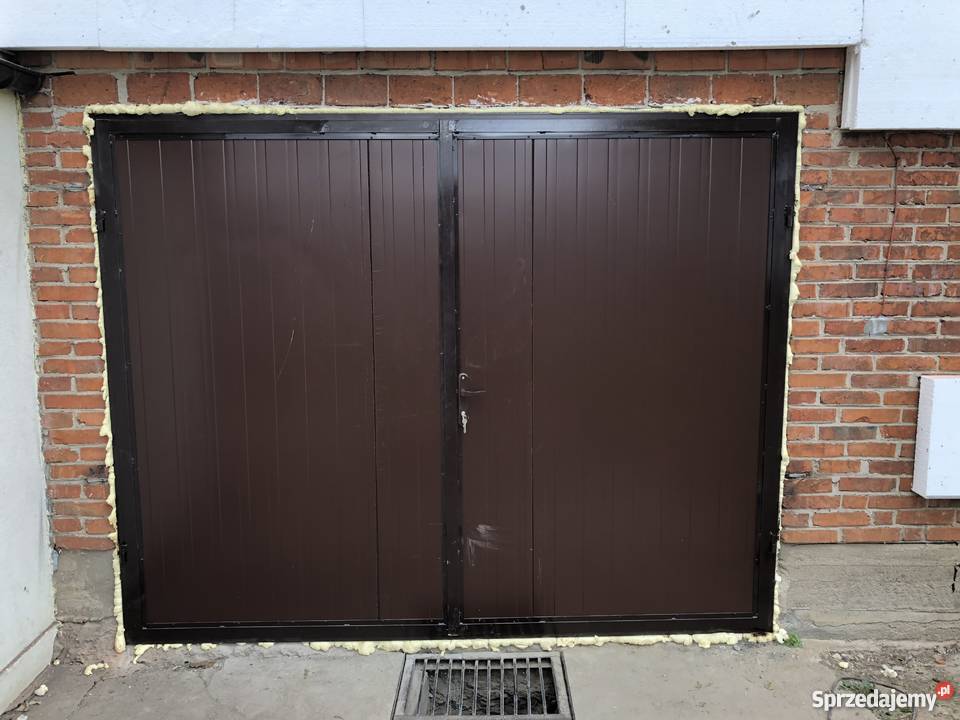 Brama Wrutnie Wierzeje Drzwi Kraty metal Rawa Mazowiecka