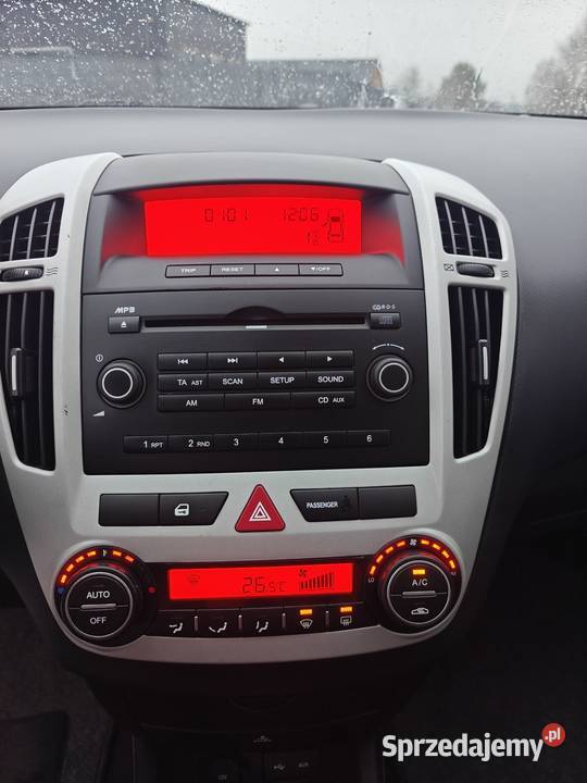 Kia ceed dużym serwisie