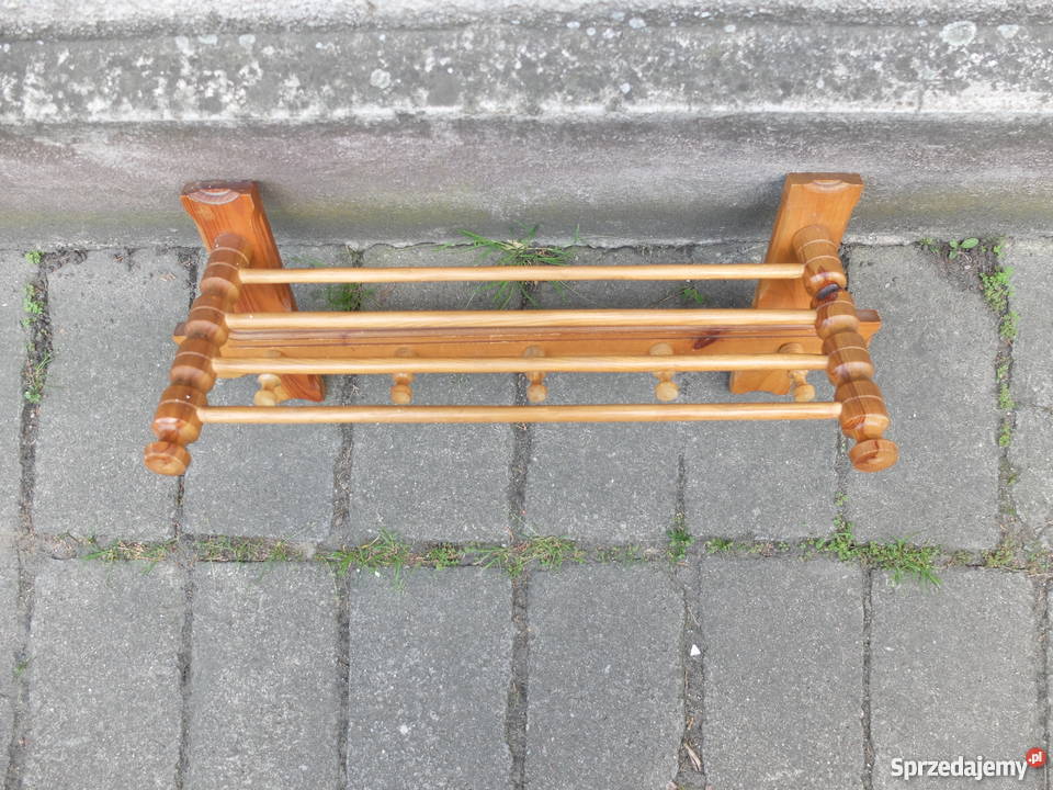 Drewniany wieszak do przedpokoju 466 Kościan