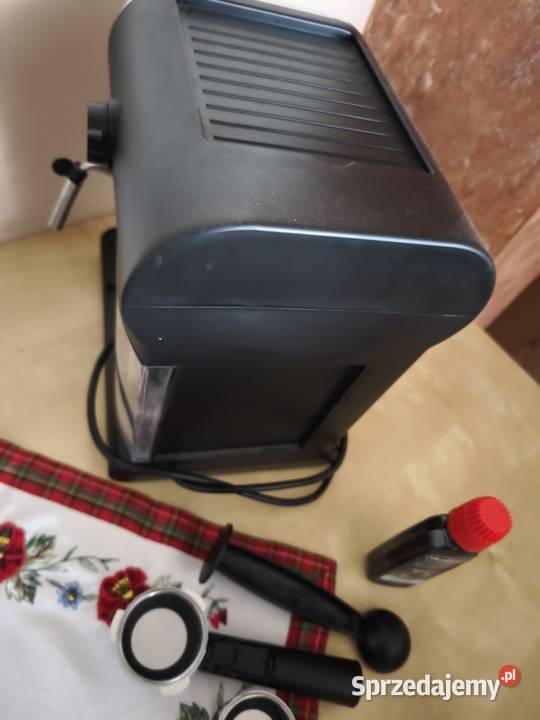 Kolbowy ekspres do kawy marki Silvercrest Krzeszowice