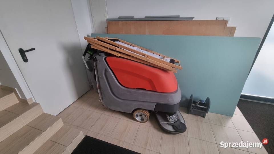 Profesjonalna maszyna czyszcząca HAKOMATIC B 70 Kielce