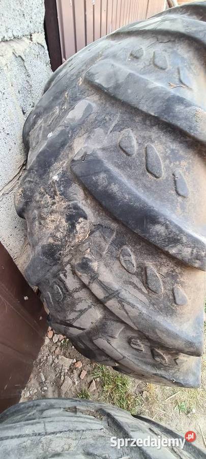 Felgi koła komplet john deere 420 70 28 John Deere łódzkie Brzeźnio