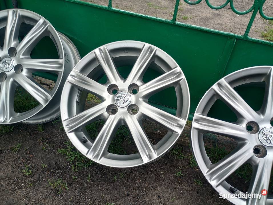 Alufelgi 16 4x100 et51 6J Oryginalne Toyota Samochodowe kujawsko-pomorskie Włocławek