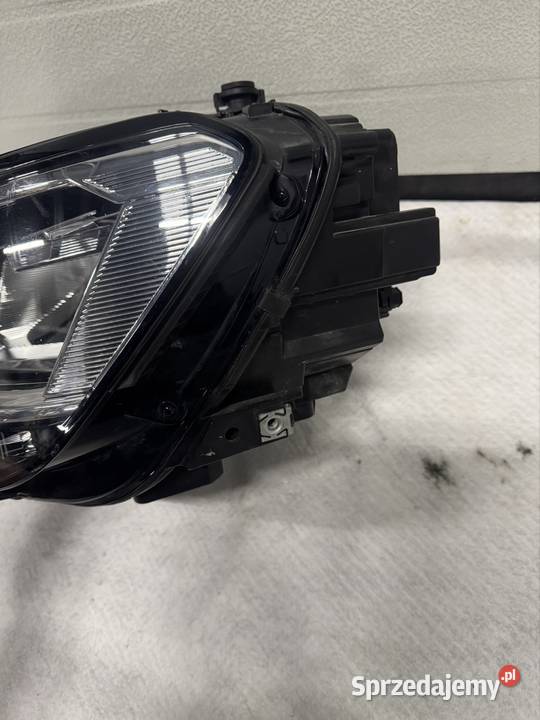 Lampa lewy przód Tiguan II Full Led 15 Jasienica