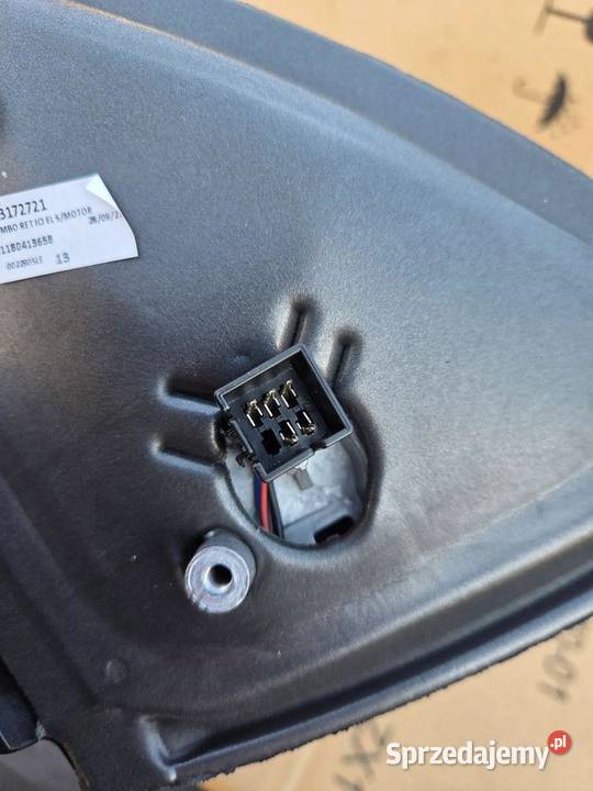 Lusterko Lewe Opel Combo C 5 Pin 13172721