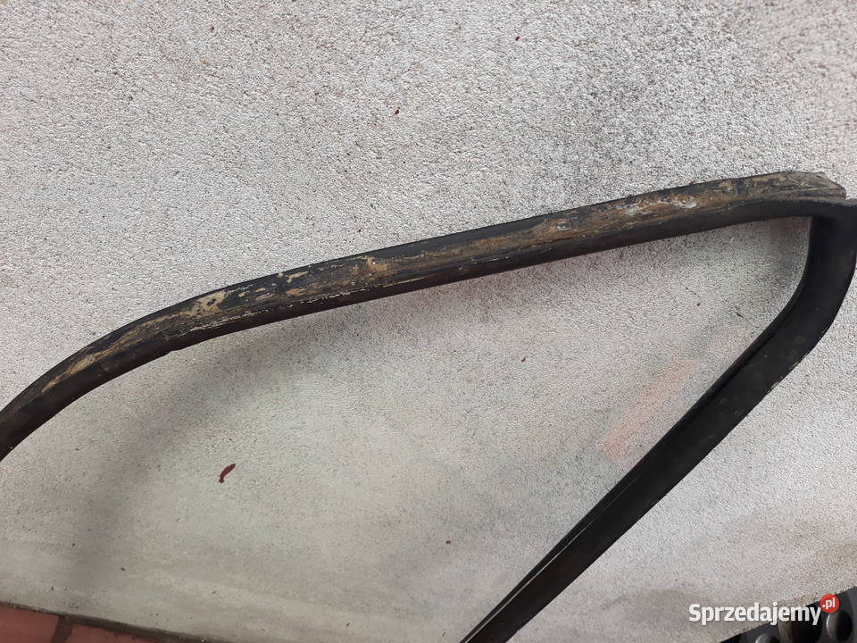 Syrena szyba tylna boczna z uszczelką Września sprzedam