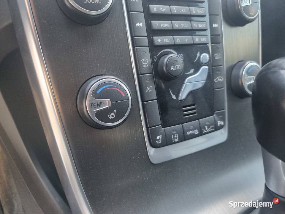 Volvo V 60 niski przebieg Faktura vat 23 V60