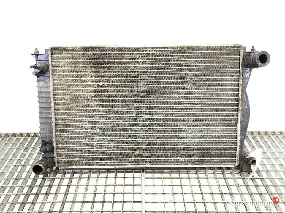 CHŁODNICA WODY AUDI A6 C6 30 225 0411 RADIATOR osobowe