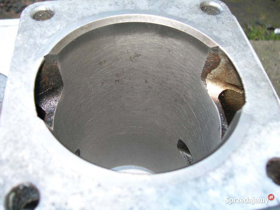 TRABANT 600 601 CYLINDRY KOMPLET DWÓCH CYLINDRÓW Świerzawa sprzedam