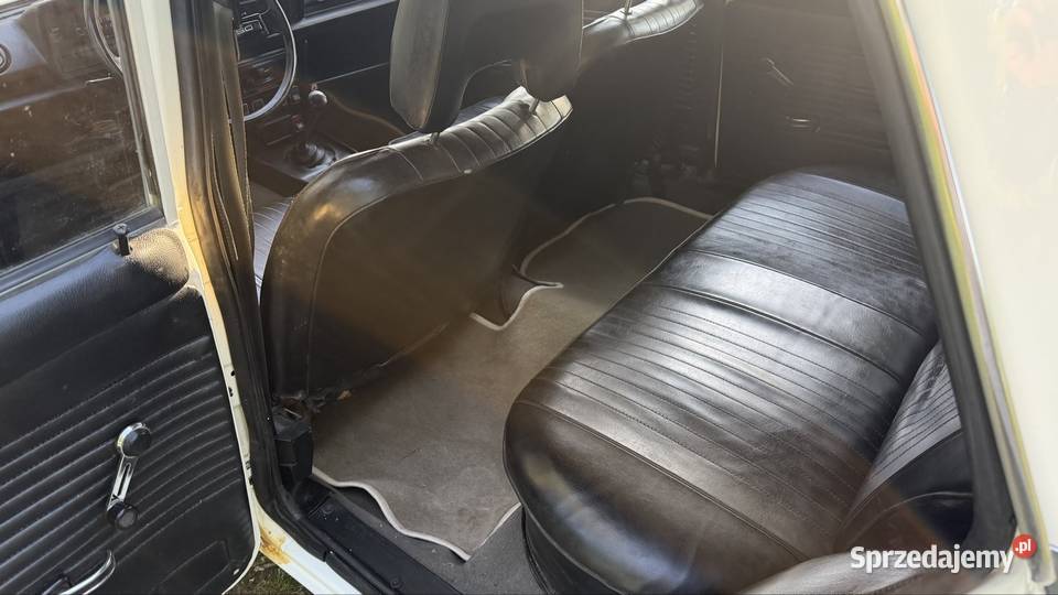 Fiat 125p kombi NIE sanitarka Rok produkcji 1986 mazowieckie Warszawa sprzedam