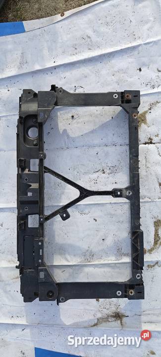 MAZDA 3 I SEDAN 20L L4 pas wzmocnienie Siechnice