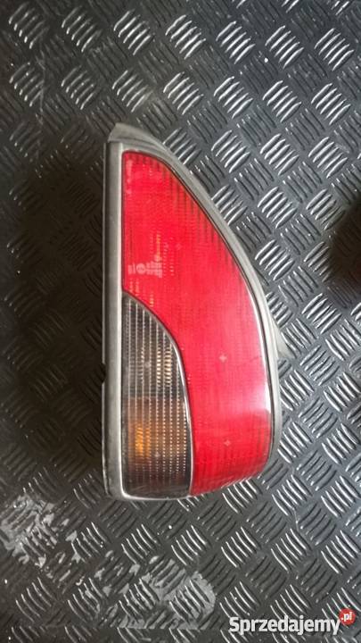 Lampa tylna prawa Peugeot 306 sedan osobowe Chojnice