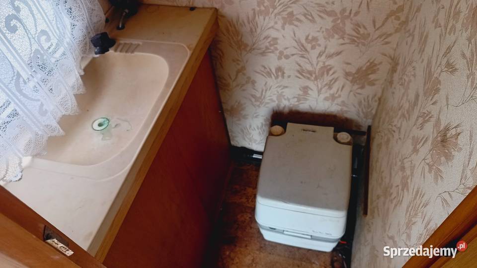 przyczepa kempingowa campingowa kemping OKAZJA Kempingowe Międzybrodzie Bialskie