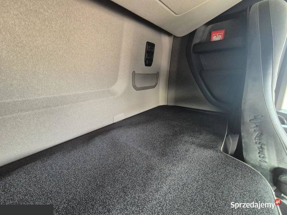 Scania S460 SUPER Highline Płaska Podłoga LED