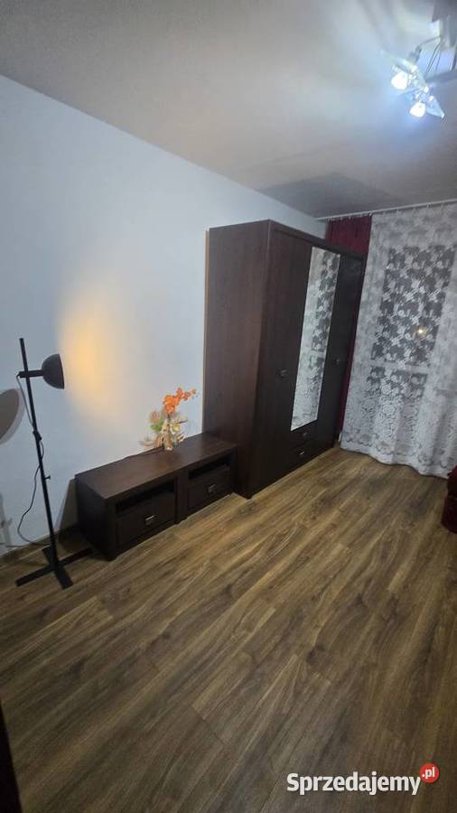 Milanówek do wynajęcia kawalerka 30 m2 1 piętro mazowieckie sprzedam