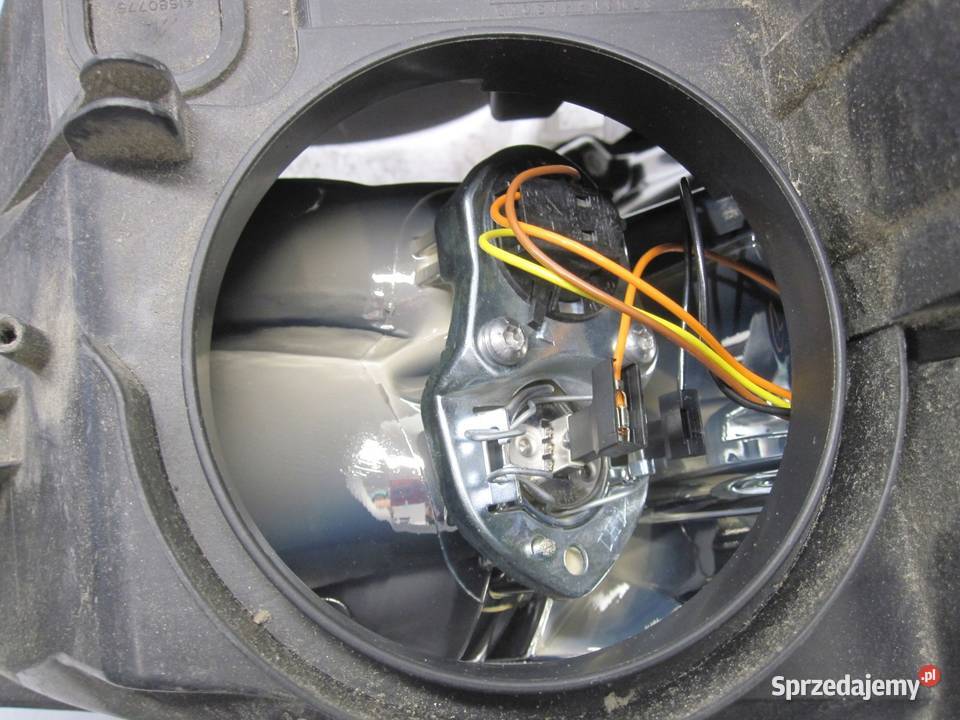 CITROEN C4 II 11r lampa lewa przód 46430711 świętokrzyskie Kielce sprzedam